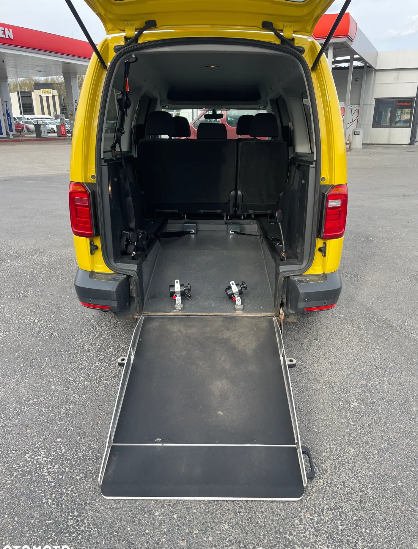 Volkswagen Caddy cena 143000 przebieg: 150950, rok produkcji 2019 z Złocieniec małe 172